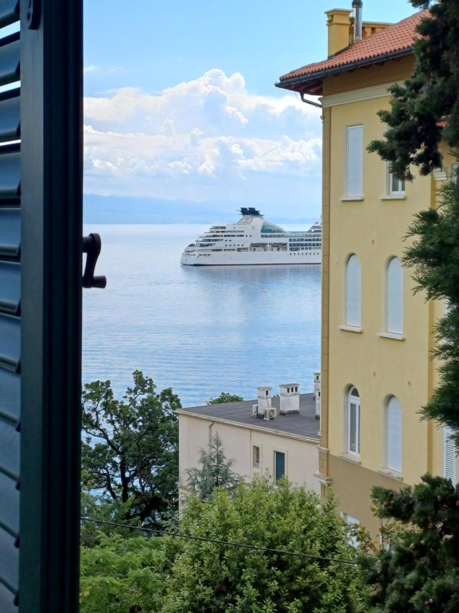 Apartment Zdenka - 100 M From The Beach Οπατία Εξωτερικό φωτογραφία